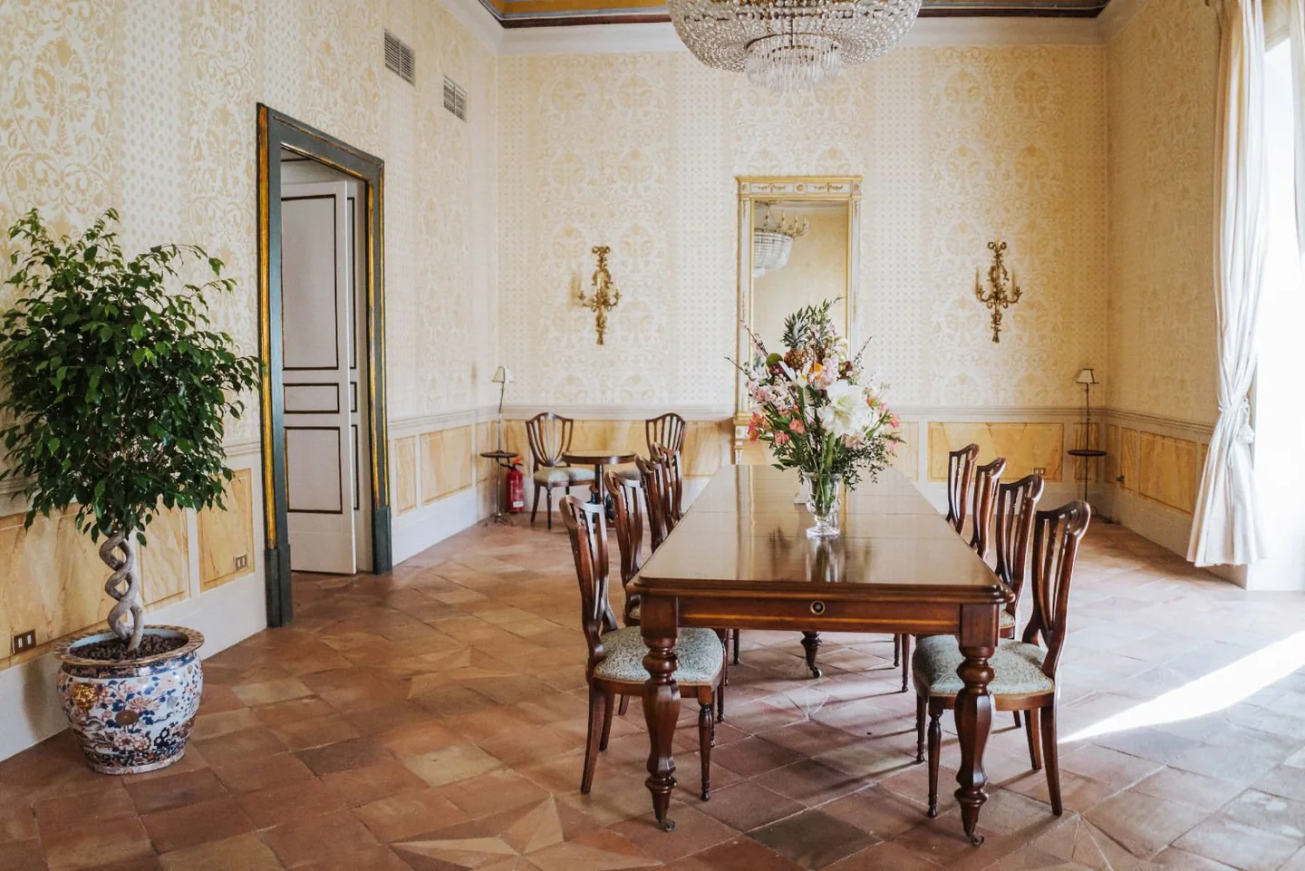 Venue 4d60e5632c w1440