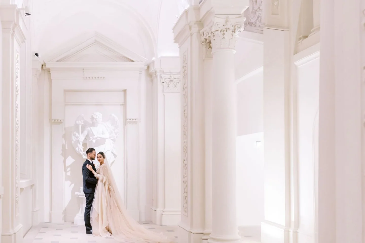 Venue 1406b68a6b w1440