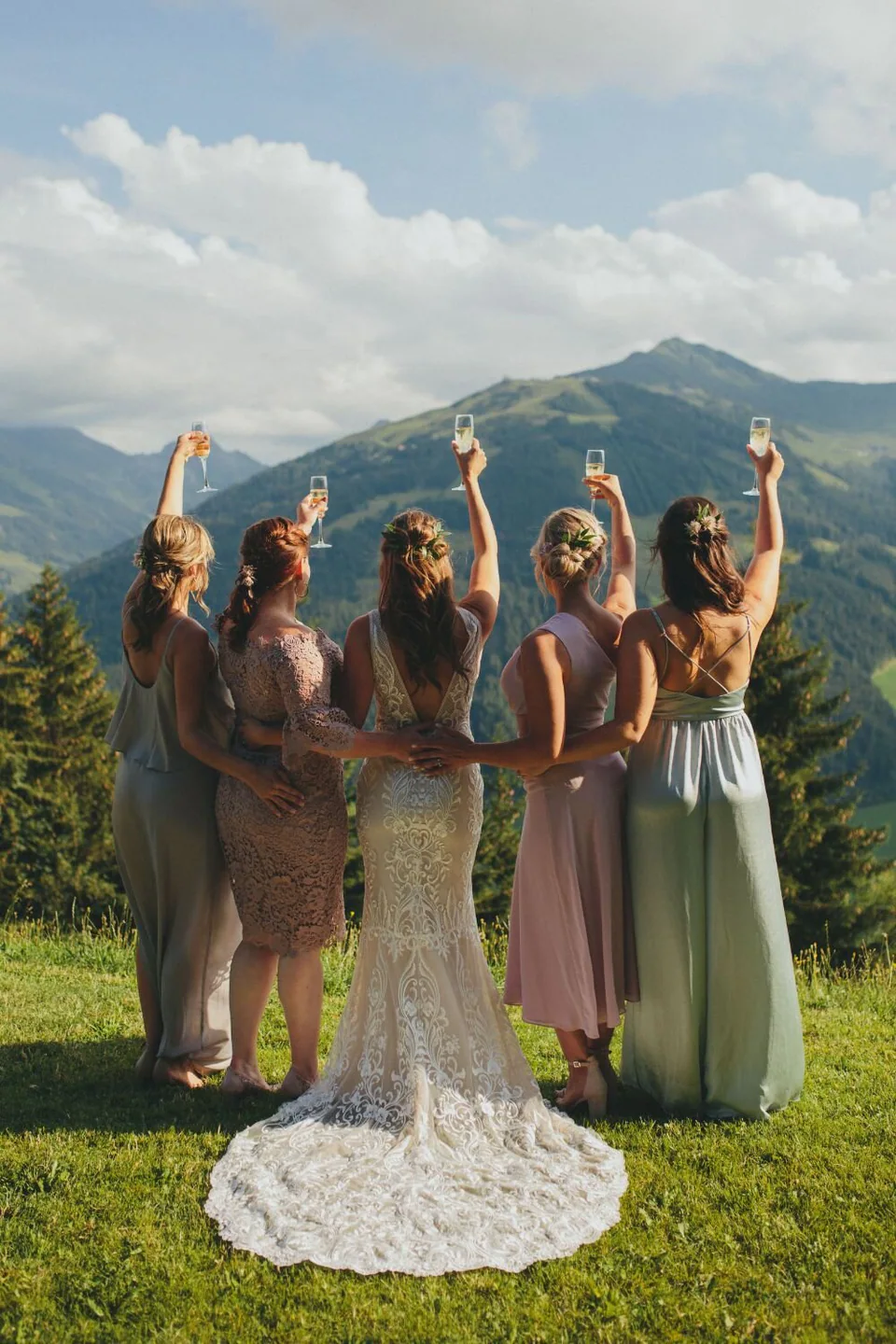 Wedding 77092433b2 w960