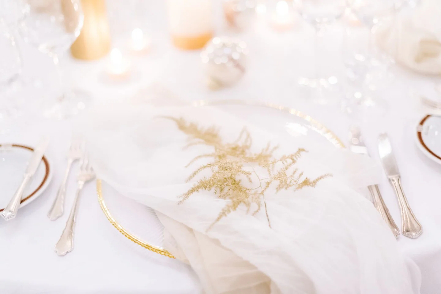 Winter marriage proposal 7477ecde46 w1440
